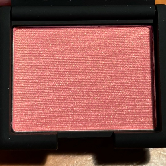 NARS Orgasm Blush - Picture 9 of 16